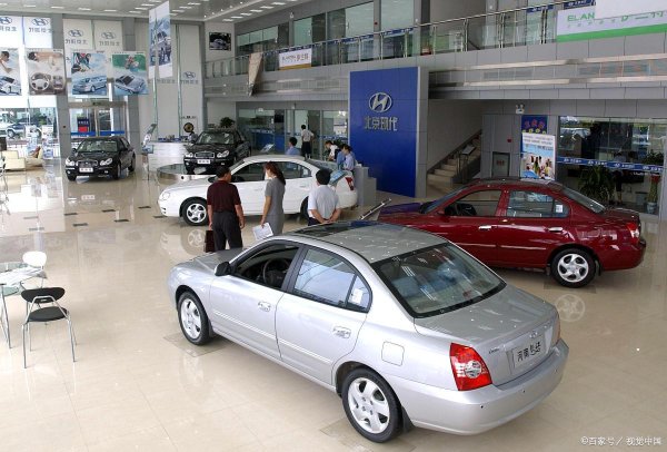 开云体育泡水车的车灯可能会有雾气大约水珠残留-开云官网登录入口 开云app官网入口