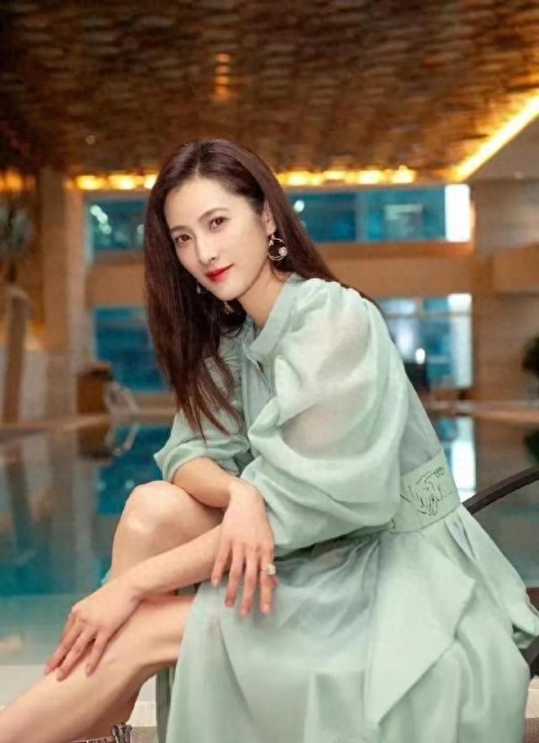 开yun体育网这时候她齐40多岁了-开云官网登录入口 开云app官网入口